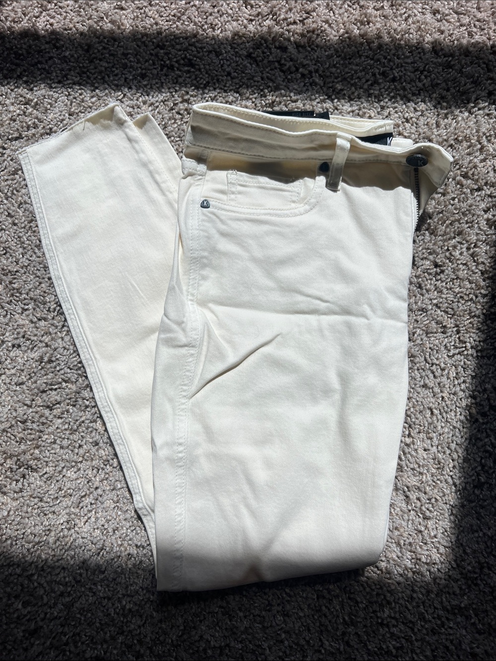 Kut High Rise Fab Ab Ankle Skinny Cream
